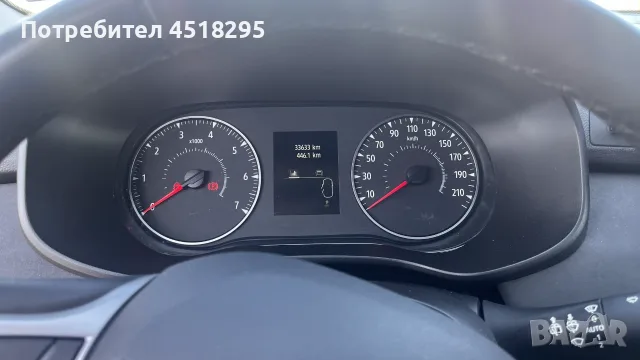 Дачия Сандеро Степуей, снимка 8 - Автомобили и джипове - 56450607