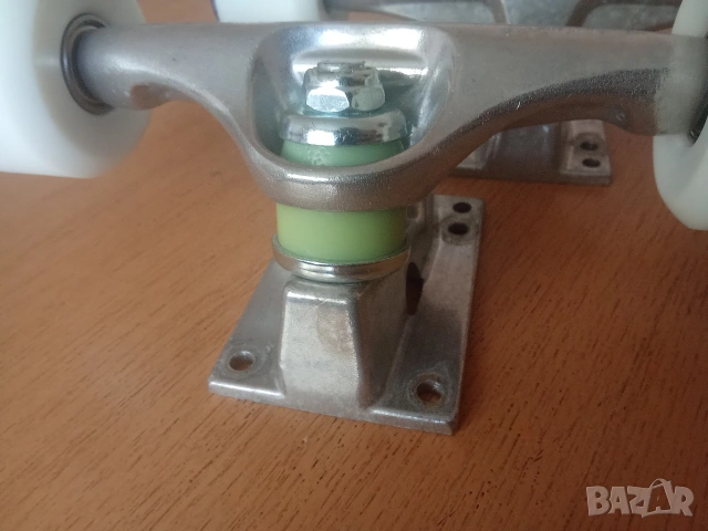 Машинки за скейтборд с гуми за професионален скейт ELEMENT, снимка 2 - Скейтборд, ховърборд, уейвборд - 54037961