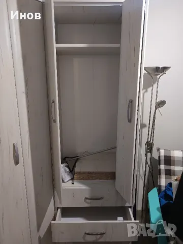 Чисто нов гардероб три крила , снимка 5 - Гардероби - 49585782