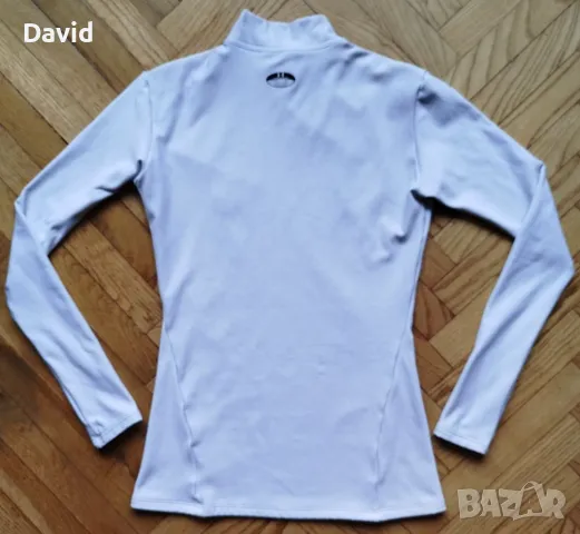 Оригинална дамска блуза Under Armour Mock Neck, снимка 2 - Спортни екипи - 49026349