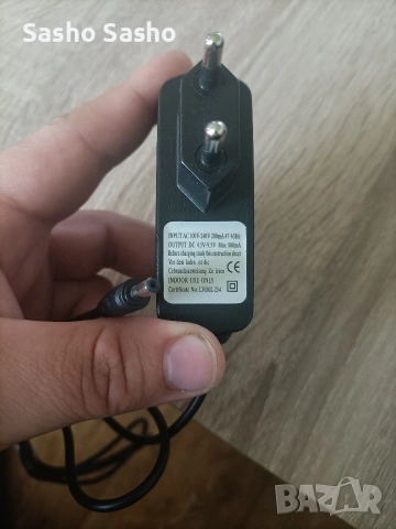 адаптер , снимка 2 - Кабели и адаптери - 54310180