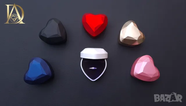 Нова Златна Висулка с 0.65кт Естествен Диамант и 0.18кт Естествени Сапфири, снимка 5 - Колиета, медальони, синджири - 48461807