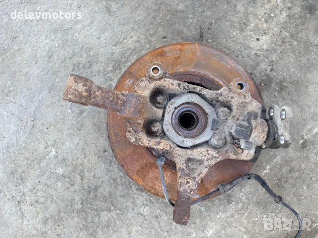 400155466R, 402026199R преден ляв шенкел с главина от Renault Trafic 3 1.6 dci