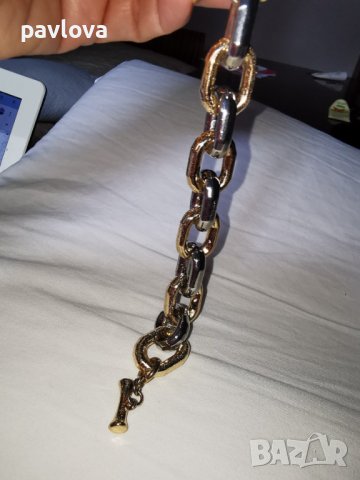 масивна гривна  от непроменящ се материал дължина 23 см, снимка 1