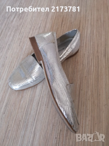 Обувки, снимка 2 - Дамски ежедневни обувки - 54311162