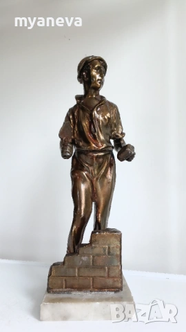 "Колхозник", бронзова, стара статуетка от СССР. , снимка 6 - Статуетки - 54183906