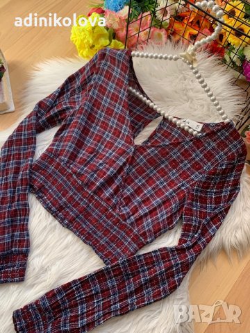 Къса блуза Holister, снимка 3 - Блузи с дълъг ръкав и пуловери - 35367173