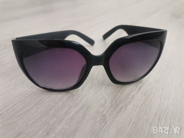 Дамски слънчеви очила Dior, снимка 3 - Слънчеви и диоптрични очила - 42099820