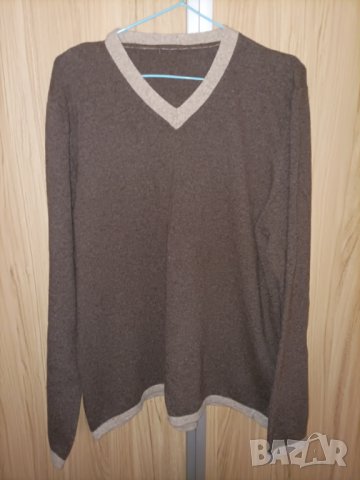 Вълнен пуловер, снимка 1 - Блузи с дълъг ръкав и пуловери - 39361167