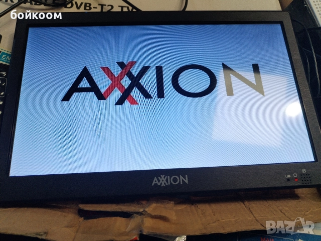 Портативен 10" телевизор AXION с вградена батерия , снимка 2 - Телевизори - 52721469