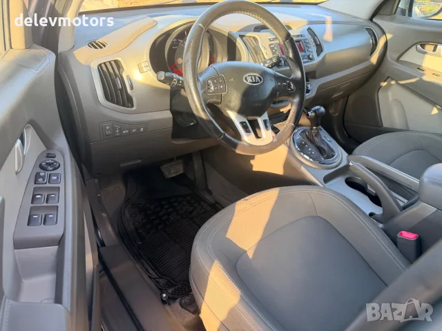 Kia Spotage 2.0 CRDI 4x4 автоматик 136 кс., 231000 км, 2011г., снимка 9 - Автомобили и джипове - 55982115