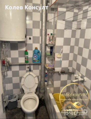 Четиристаен тухлен апартамент в град Хасково – център, снимка 5 - Апартаменти - 54111185