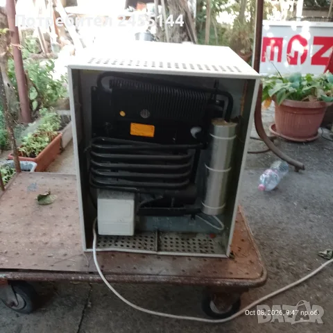  продавам мини хладилник, снимка 2 - Хладилници - 56408664