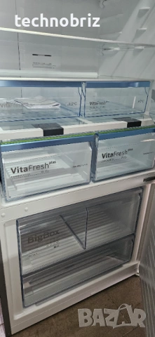 Немски хладилник с фризер Bosch XXL - 2 ГОДИНИ ГАРАНЦИЯ, снимка 6 - Хладилници - 54204495