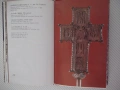 Книга "Миниатюрна дърворезба 17.-19.век-Елена Генова"-128стр, снимка 5