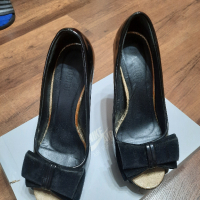 Дамски обувки на ток, снимка 2 - Дамски обувки на ток - 44555045