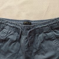 Син панталон на RESERVED за ръст 164 см., снимка 3 - Детски панталони и дънки - 40383976