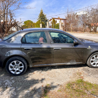 Alfa Romeo 159 1.9 JTDm 8v, снимка 5 - Автомобили и джипове - 44696712