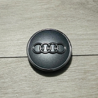 Чисто нови оригинални капачки за джанти за Audi, снимка 2 - Аксесоари и консумативи - 44702653