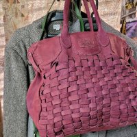 ADAX естествена кожа голяма чанта,красив винен цвят, снимка 8 - Чанти - 44178385