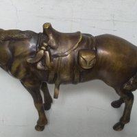 Бронзова фигура на кон, снимка 5 - Антикварни и старинни предмети - 36713361