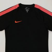 Nike DRI-FIT оригинална тениска S Найк спортна фланелка спорт фитнес, снимка 2 - Спортни дрехи, екипи - 37466069