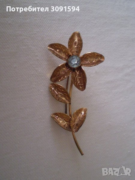 Дамска брошка  арт деко "цветя"  от пресован месинг и циркони , снимка 1