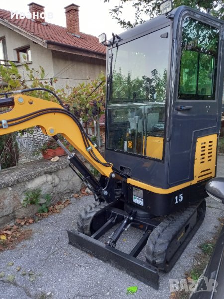 Продавам багер WCM KV 15 , снимка 1