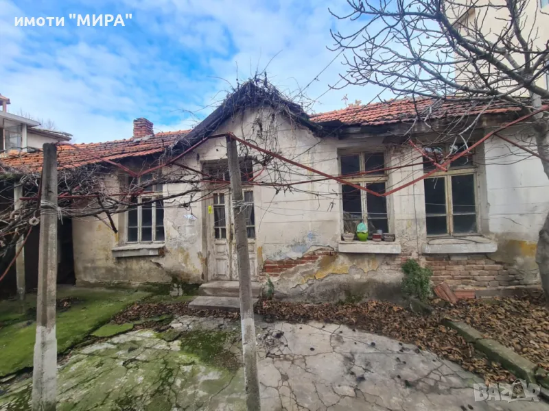 КЪЩА в ШИРОКИЯ ЦЕНТЪР на град Хасково, снимка 1