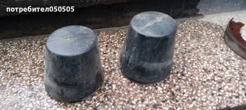 Две Предни Бумбета за Амортисьорите от Вартбург 353, снимка 1