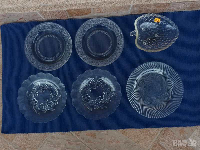 Стъклени и порцеланови чинии и стъкленици за напитки, снимка 1