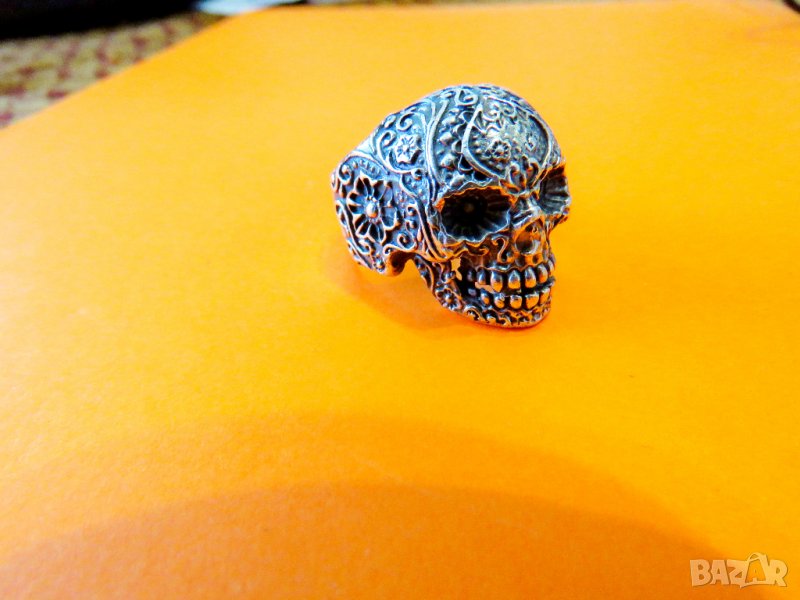 рокерски зверски солиден мъжки сребърен пръстен с Череп и цветя  за пичове и моторджий мото сребро, снимка 1