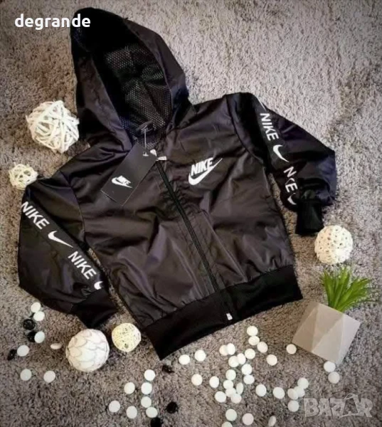 Детска ветровка  Nike бродирано лого, снимка 1
