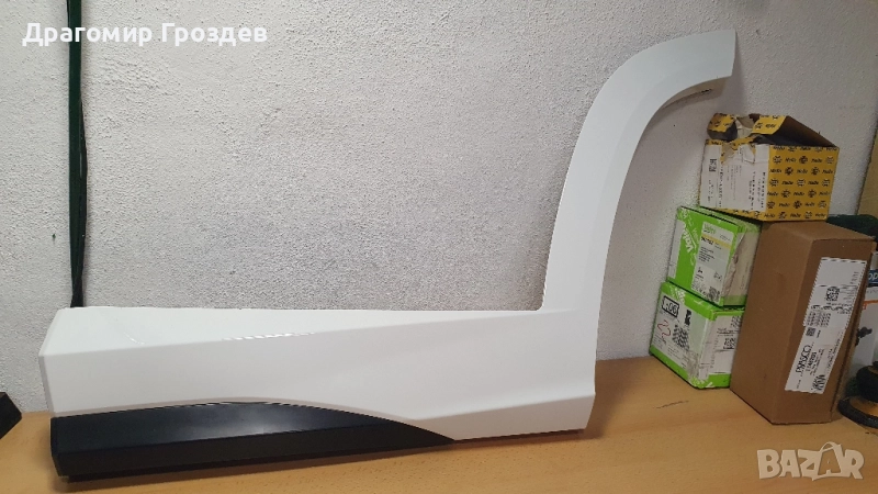 Лайстна за задна лява врата Hyundai Tucson IV N-Line / Хюндай Туксон (2020-2024), снимка 1