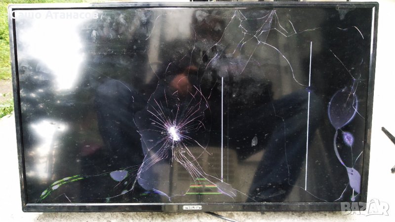 STARLIGHT 32DM6500 със счупена матрица ,P75-2841V6.0 - A 7L ,32T24-COK CTRL ,890.E00-LE32P18-0H, снимка 1
