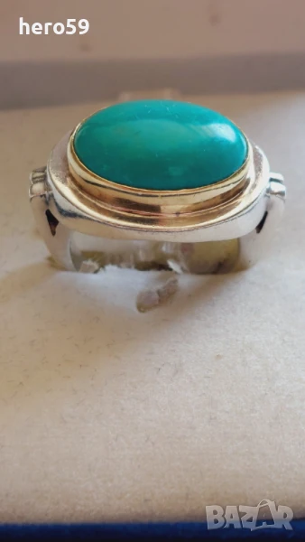 Дамски сребърен марков пръстен с инкрустиран тюркоаз обкован с 18 каратово злато , снимка 1