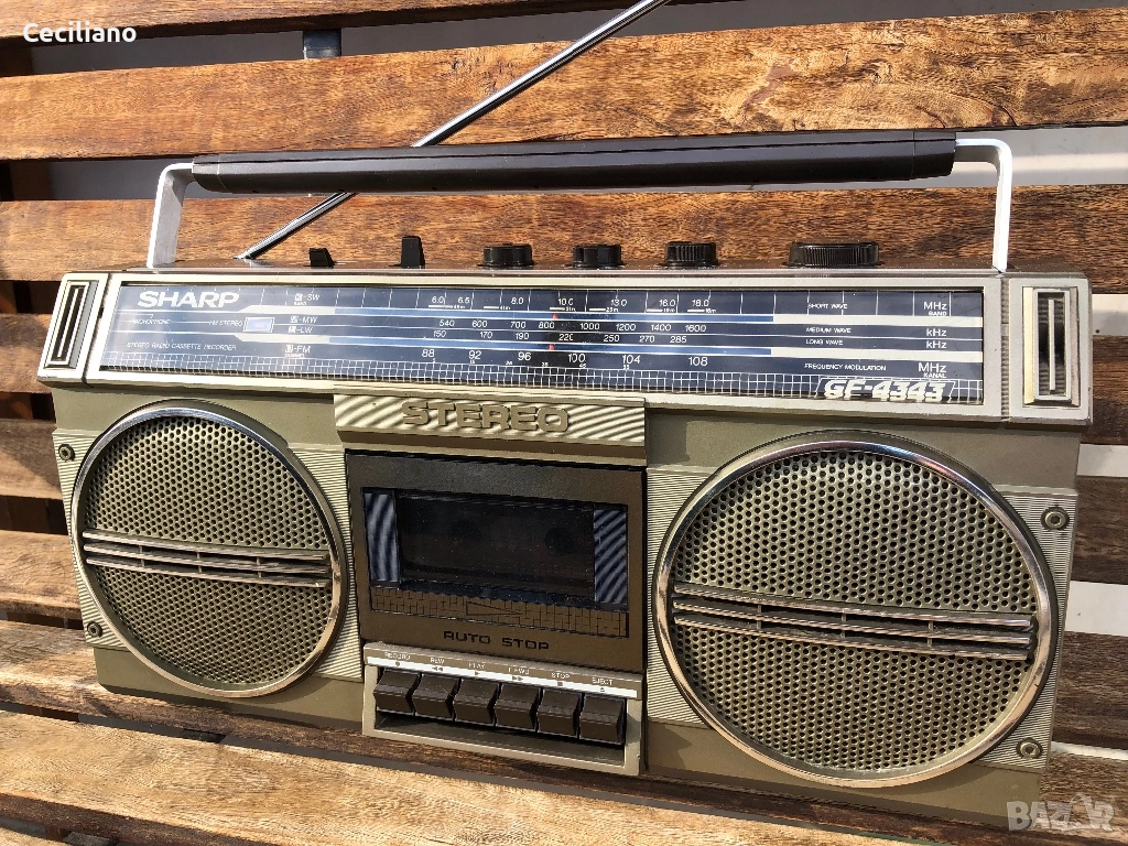 Радиокасетофон Sharp GF-4343 Vintage Boombox, снимка 1