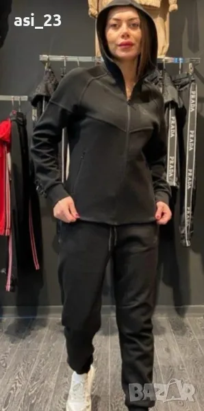 Нови дамски екипи nike tech fleece , снимка 1
