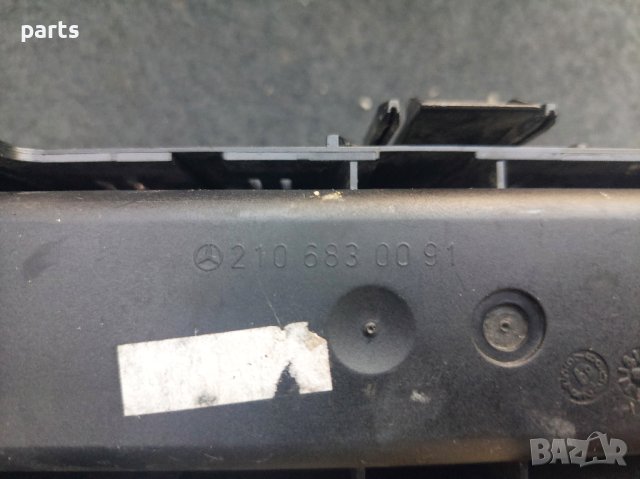 Панел - Джоб Мерцедес Е класа W210 - 2106830091 N, снимка 4 - Части - 42248518