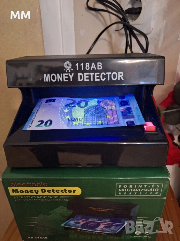 Нов Мини детектор- пари, карти,документи