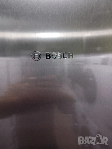 Като нов иноксов комбиниран хладилник с фризер Бош Bosch A+++ с две години гаранция!, снимка 7 - Хладилници - 53881498