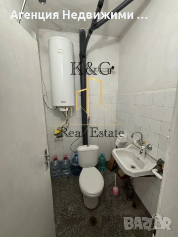 Двустаен тухлен апартамент в идеален център , снимка 4 - Апартаменти - 53070754