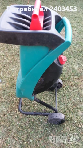 Дробилка за клони BOSCH, снимка 2 - Градинска техника - 51287800