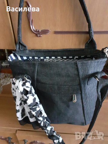 Дамска чанта, снимка 3 - Чанти - 40563541
