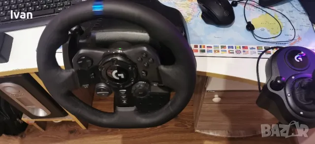 Волан с педали Logitech G923 + Shifter, снимка 3 - Джойстици и геймпадове - 49500480