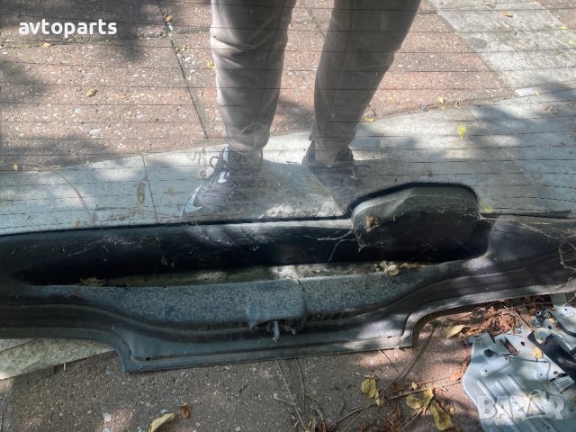 Mazda mx 3 Багажник, снимка 7 - Части - 42383472