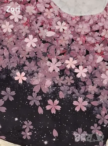 КРАСИВА блуза на цветя в преливащи розово-сиви цветове 3ХЛ/4ХЛ размер , снимка 2 - Блузи с дълъг ръкав и пуловери - 47964215