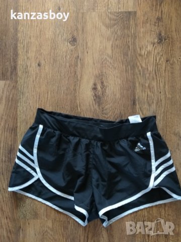 adidas Women's Ultimate 3-Stripes Shorts - страхотни дамски шорти, снимка 4 - Спортни екипи - 37473002