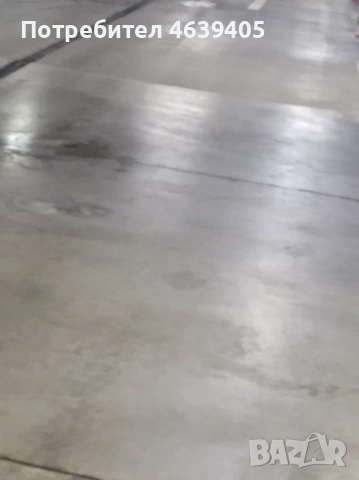 Почистване на гаражни зони и ролетни врати .