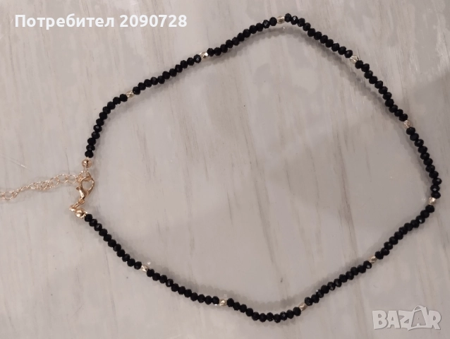 Нови колиета , снимка 3 - Колиета, медальони, синджири - 51842823